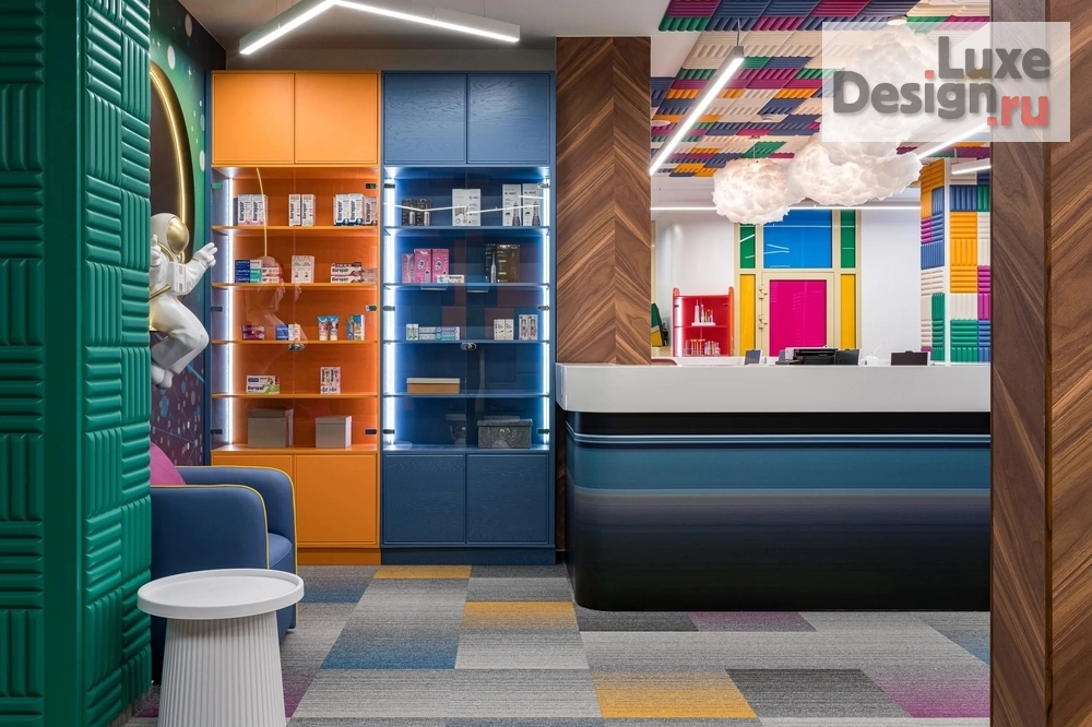 Дизайн интерьера лечебного учреждения "ATIS Kids & Family — детская стоматология в Екатеринбурге" (фото 11)