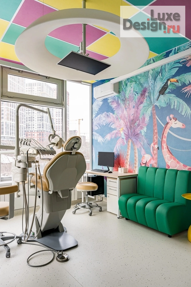 Дизайн интерьера лечебного учреждения "ATIS Kids & Family — детская стоматология в Екатеринбурге" (фото 37)