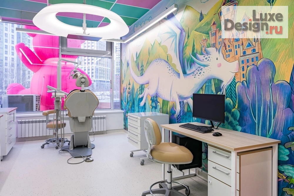 Дизайн интерьера лечебного учреждения "ATIS Kids & Family — детская стоматология в Екатеринбурге" (фото 35)