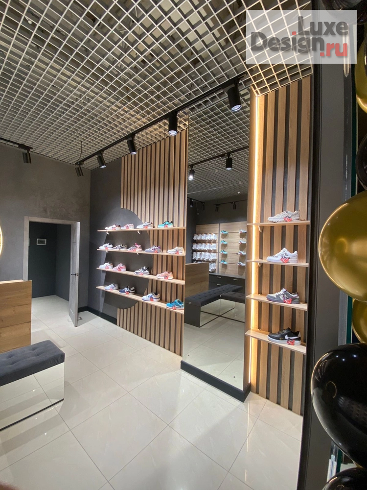Дизайн интерьера бутика "Дизайн интерьера магазина обуви под ключ" (фото 1)