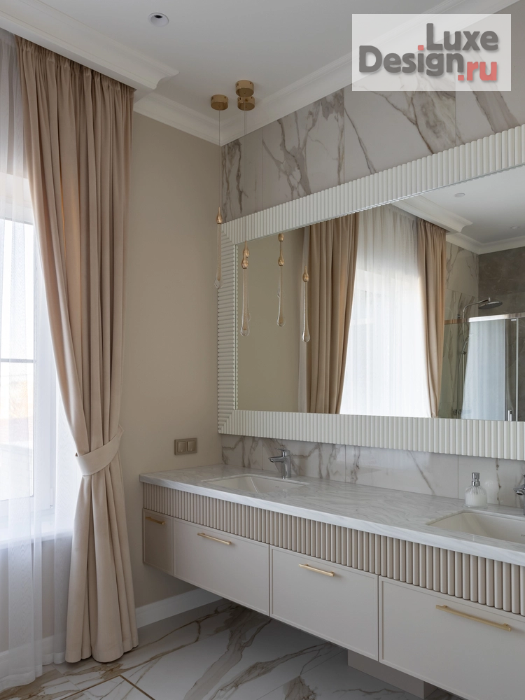 Дизайн интерьера загородного дома "Частный дом в стиле современная классика с сауной" (фото 2)