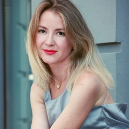 Дизайнер интерьера "Лебедева Юлия"